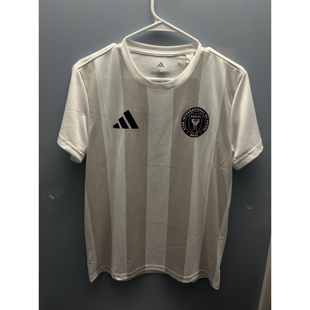 Woman's size Medium Adidas Inter Miami white Messi jersey *NWT*